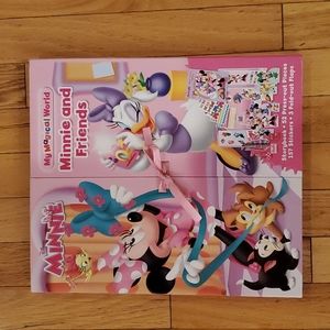 Minnie Mouse Activity Book